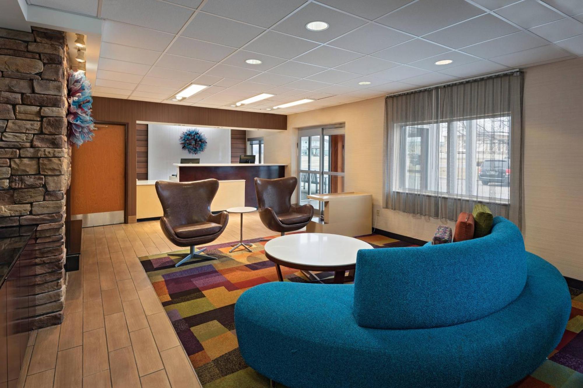 Fairfield Inn Saint Louis Коллинсвилл Экстерьер фото
