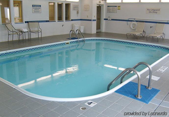 Fairfield Inn Saint Louis Коллинсвилл Экстерьер фото